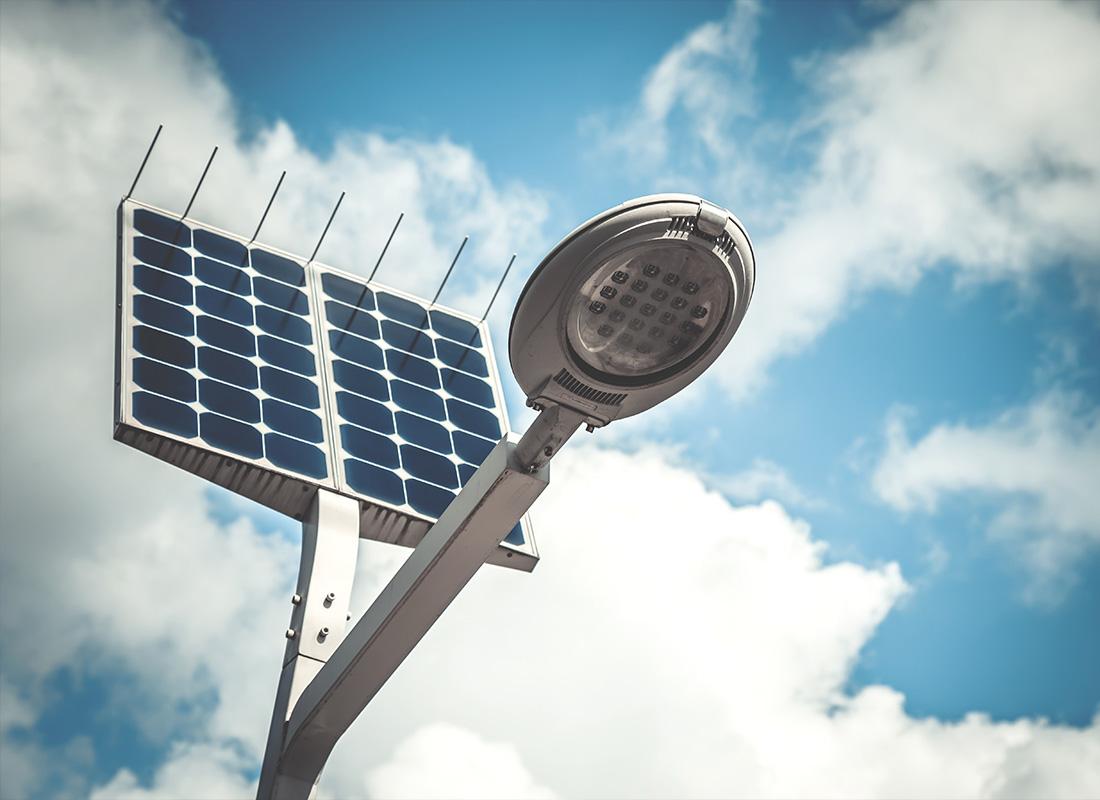 lampione con pannello fotovoltaico